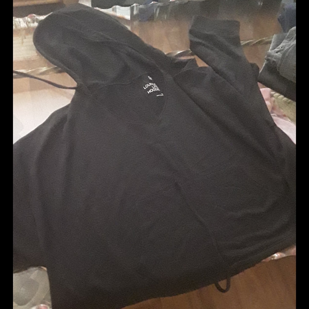 SOLD MED BAGGY THIN BABY SOFT LIKE CASHMERE